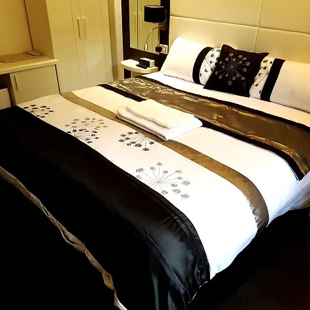 Bed & Breakfast Voyage Prive Deluxe *